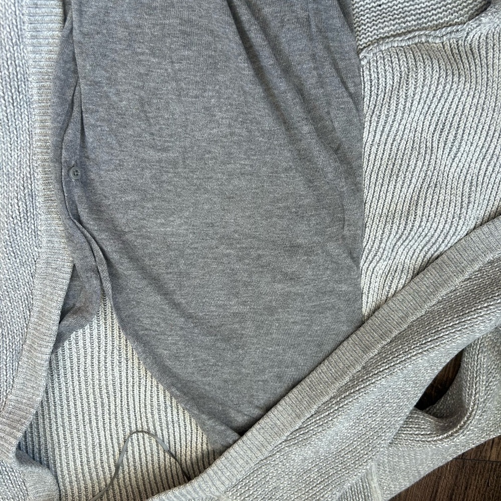 lululemon athletica Gray Women's Sweater - Picture 3 of 8